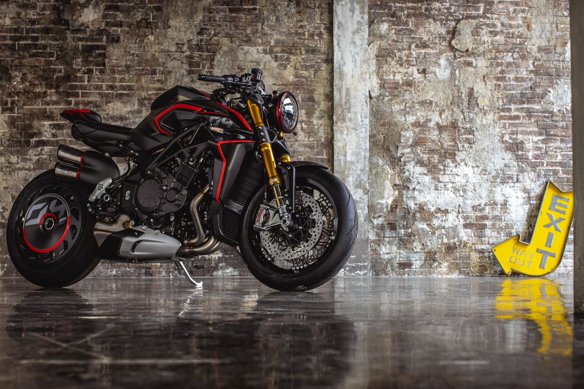 2020 mv agusta rush 1000 hotsell